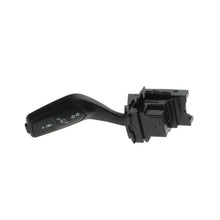 Charger l'image dans la galerie, WP690 Turn Signal Switch Standard Ignition Canada