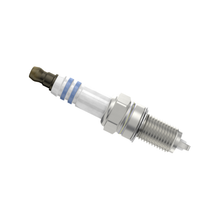 Load image into Gallery viewer, YR6LDE Nickel Spark Plug Bosch Canada