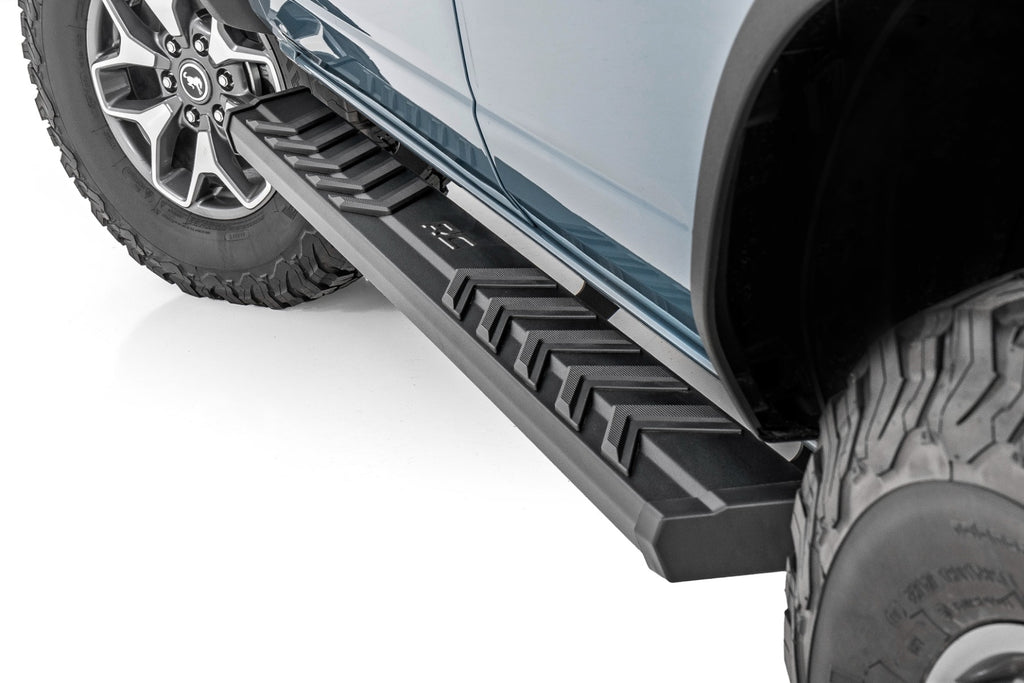 41007 BA2 Running Boards - Side Step Bars - 4-Door - Ford Bronco (2021-2023) Rough Country Canada