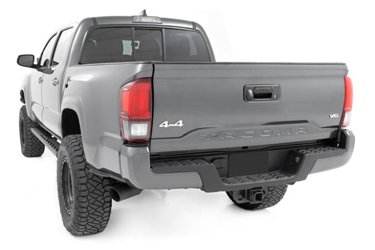 41009 BA2 Running Boards - Side Step Bars - Double Cab - Toyota Tacoma (2005-2023) Rough Country Canada