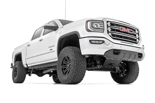 11640 7 Inch Stamped Steel LCA Lift Kit - Forged UCA - Bracket - M1 Struts/M1 - Chevy/GMC 1500 (16-18) Rough Country Canada