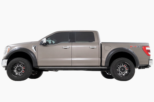 F-F20911A-RCGB Traditional Pocket Fender Flares - Ford F-150 2WD/4WD (2021-2023) (Gloss Black) Rough Country Canada