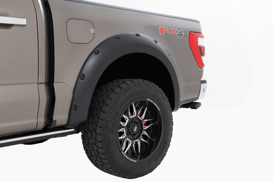 F-F20911A-RCGB Traditional Pocket Fender Flares - Ford F-150 2WD/4WD (2021-2023) (Gloss Black) Rough Country Canada
