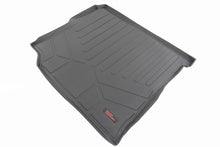 Charger l&#39;image dans la galerie, M-6120 Rear Cargo Mat - W/ Sub - Jeep Wrangler JL 4WD (2018-2023) Rough Country Canada