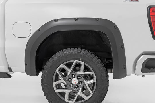 F-C11950A-GAN Pocket Fender Flares - GAN Silver Ice Metallic - GMC Sierra 1500 (19-23) Rough Country Canada