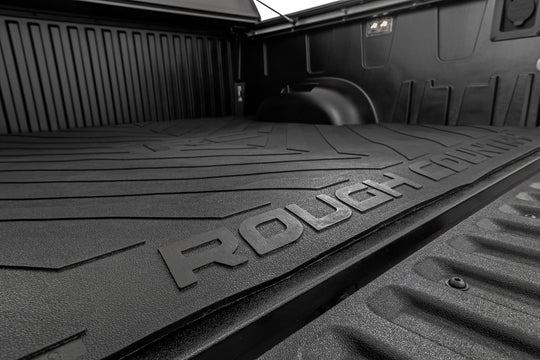 RCM689 Bed Mat - 5'7" Bed - RC Logo - Toyota Tundra 2WD/4WD (2022-2023) Rough Country Canada