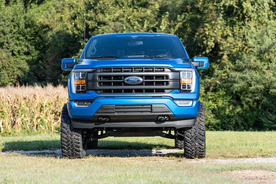 58730 6 Inch Lift Kit - Ford F-150 4WD (2021-2023) Rough Country Canada