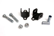 Load image into Gallery viewer, 1088 Bar Pin Eliminator Kit - Front - Jeep Cherokee XJ (84-01)/Wrangler TJ (97-06) Rough Country Canada