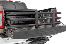 Charger l'image dans la galerie, 73111 Bed Extender - 26" Extension - Ford/Chevy/Dodge/Tundra/Titan Rough Country Canada