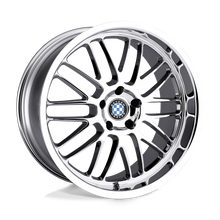 Load image into Gallery viewer, 1895BYM305120C72 - Beyern Mesh 18X9.5 5X120  30mm Chrome - Beyern Wheels Canada