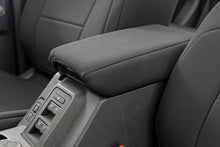 Charger l'image dans la galerie, 91045 Seat Cover Rough Country Canada