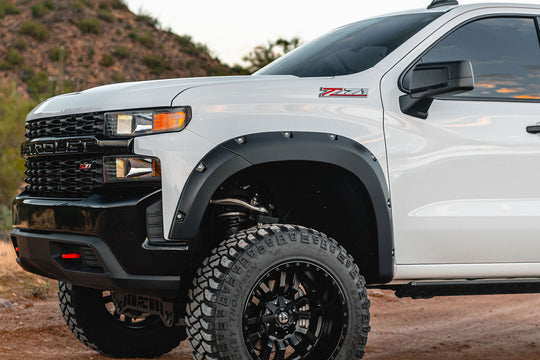 F-C11911A-GBA Pocket Fender Flares - GBA Black - Chevy Silverado 1500 (19-21) Rough Country Canada
