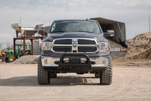 Charger l'image dans la galerie, B-D2092 Black Bull Bar - Ram 1500 2WD/4WD (2019-2023) Rough Country Canada