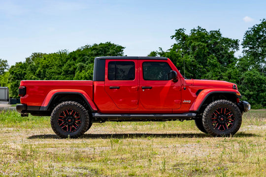 63440 2.5 Inch Leveling Kit - Spacers - M1 - Jeep Gladiator JT 4WD (20-22) Rough Country Canada