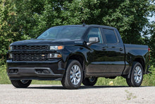 Load image into Gallery viewer, RC0504 Lowering Shackles - 1-1.5 Inch - Chevy/GMC 1500 (19-23) Rough Country Canada