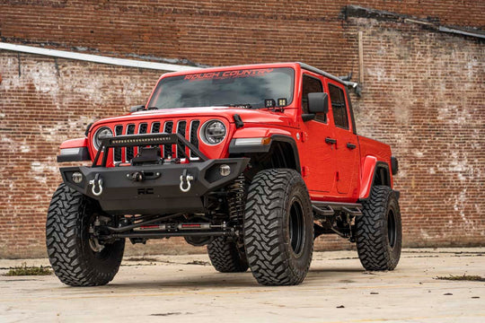 70823 Jeep Quad LED Light Pod Kit - Black Series w/ Amber DRL (18-22 JL / 20-22 Gladiator) Rough Country Canada