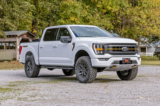 51028 Suspension Lift Kit Rough Country Canada
