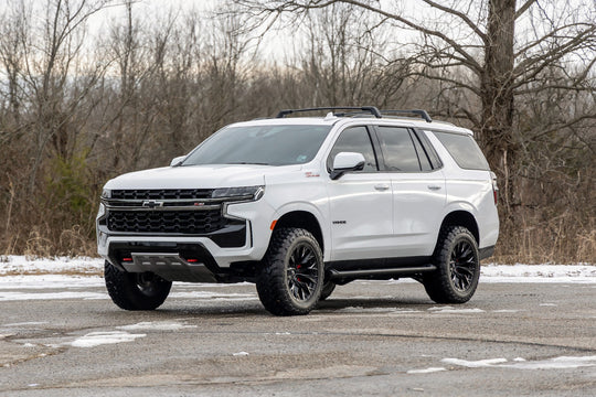 11201 2 Inch Lift Kit - OE Air Ride - Chevy Tahoe 4WD (2022) Rough Country Canada