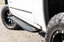Load image into Gallery viewer, 44001 RPT2 Running Boards - Crew Cab - Chevy/GMC 1500/2500HD/3500HD (07-18) Rough Country Canada