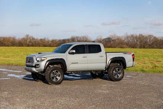 F-T11621A Pocket Fender Flares - Toyota Tacoma 2WD/4WD (2016-2023) Rough Country Canada