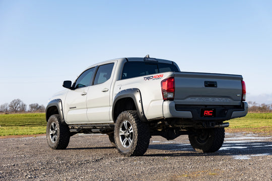 F-T11621A-1D6 Pocket Fender Flares - 1D6 Silver Sky Metallic - Toyota Tacoma (16-23) Rough Country Canada