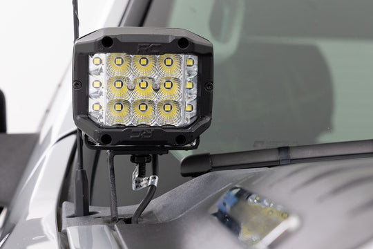 71061 LED Light - Ditch Mount - 2" Black Pair - Amber DRL - Chevy 1500 (2007-2013) Rough Country Canada