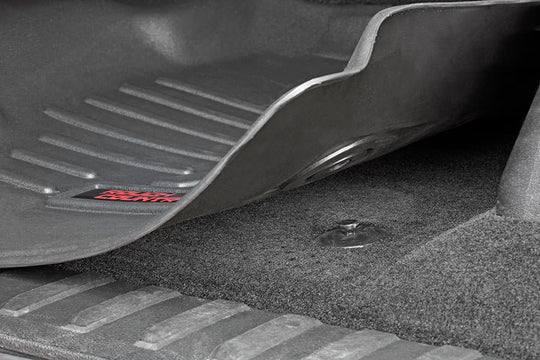 M-2071 Floor Mats - Front - Chevy/GMC 1500/2500HD/3500HD (07-13) Rough Country Canada