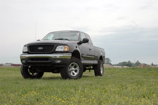 476.20 5 Inch Lift Kit - Ford F-150 4WD (1997-2003) Rough Country Canada