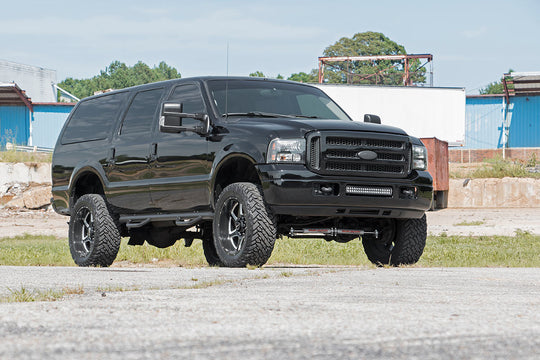 487.20 3 Inch Lift Kit - Ford Excursion 4WD (2000-2005) Rough Country Canada