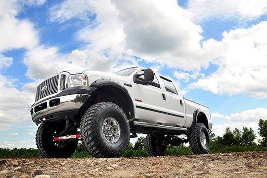 488.20 8 Inch Lift Kit - Ford Super Duty 4WD (1999-2004) Rough Country Canada