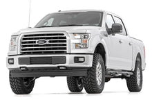 Charger l'image dans la galerie, 54540 3 Inch Lift Kit - M1 Struts - Ford F-150 4WD (2014-2020) Rough Country Canada