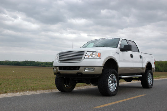 54620 6 Inch Lift Kit - Ford F-150 4WD (2004-2008) Rough Country Canada