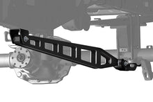 Load image into Gallery viewer, 1070A Traction Bar Kit - Ford F-150 4WD (2015-2020) Rough Country Canada