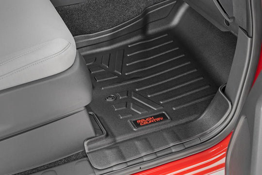 M-80513 Floor Mats - FR & RR - Crew Cab - Nissan Frontier 2WD/4WD (08-21) Rough Country Canada