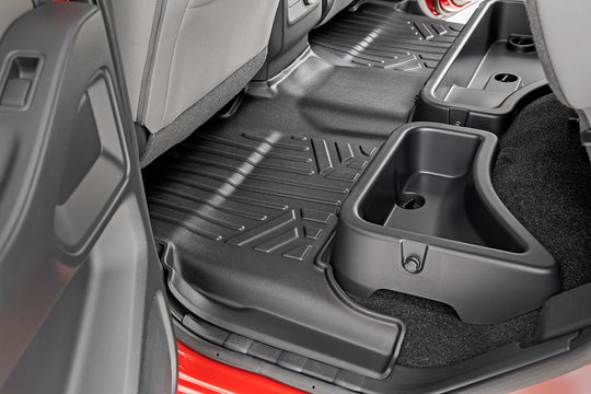 M-80513 Floor Mats - FR & RR - Crew Cab - Nissan Frontier 2WD/4WD (08-21) Rough Country Canada