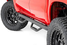 Load image into Gallery viewer, RCN2273CC Nerf Steps - Cab Length - Crew Cab - Nissan Frontier 2WD/4WD (05-23) Rough Country Canada