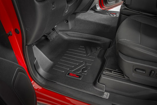 M-21614 Floor Mats - FR and RR - FR Bucket - Crew - w/o Underseat Storage - Chevy/GMC 1500/2500HD/3500HD (19-23) Rough Country Canada