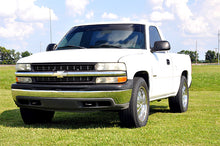 Load image into Gallery viewer, 7599 1.5 Inch Leveling Kit - Chevy/GMC 1500 (99-06 &amp; Classic) Rough Country Canada