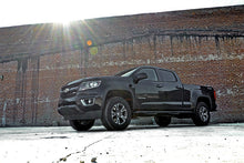 Load image into Gallery viewer, 922 2 Inch Leveling Kit - Chevy/GMC Canyon/Colorado 2WD/4WD (2015-2022) Rough Country Canada