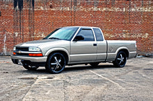 Load image into Gallery viewer, 724 Lowering Kit - 2 Inch FR - 2.5 Inch RR - Chevy/GMC S10 Truck (82-03)/Sonoma (91-03) Rough Country Canada