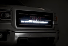 Charger l'image dans la galerie, 70625 LED Light - Behind Grille Mount - 30" Chrome Single Row - Chevy/GMC 1500 (14-18) Rough Country Canada