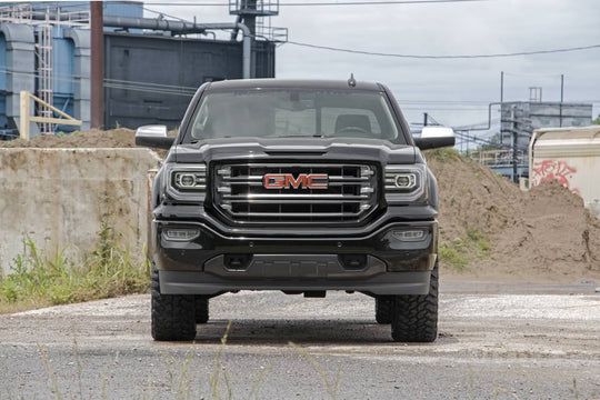 19457 3.5 Inch Lift Kit - Forged UCA - Vertex/V2 - Chevy/GMC 1500 (07-16) Rough Country Canada