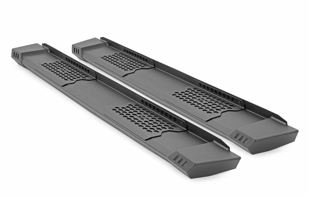SRB091785 HD2 Running Boards - Crewmax Cab - Ram 1500 (09-18)/2500 (10-18) Rough Country Canada
