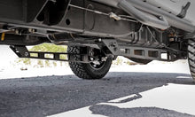 Load image into Gallery viewer, 11001 Traction Bar Kit - Chevy/GMC 2500HD/3500HD (11-19) Rough Country Canada