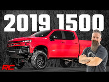 Charger l'image dans la galerie, 10757A High Clearance Front Bumper - LED Lights &amp; Skid Plate - Chevy Silverado 1500 (19-22) Rough Country Canada