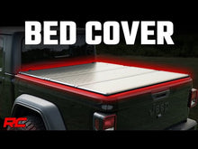 Load image into Gallery viewer, 45810550A Hard Folding Bed Cover - 5' Bed - Jeep Gladiator JT 4WD (2020-2022) Rough Country Canada