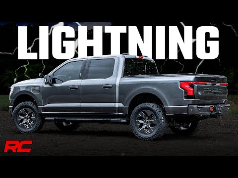 40900 3 Inch Lift Kit - Forged UCA - Ford F-150 Lightning 4WD (2022) Rough Country Canada
