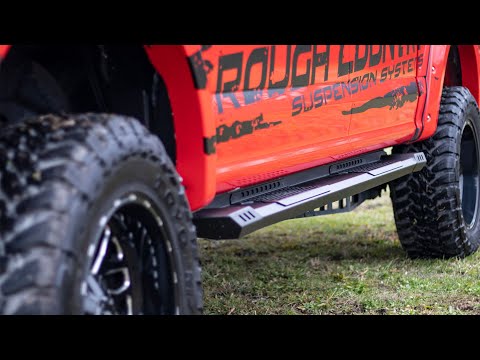 SRB151791 HD2 Running Boards - Super Crew Cab - Ford F-150/F-150 Lightning/Super Duty (15-23) Rough Country Canada