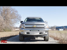 Load image into Gallery viewer, 70523 LED Light Mount - Bumper - 20" - Chevy Silverado 1500 (07-13)/Silverado 2500 HD (07-10) Rough Country Canada
