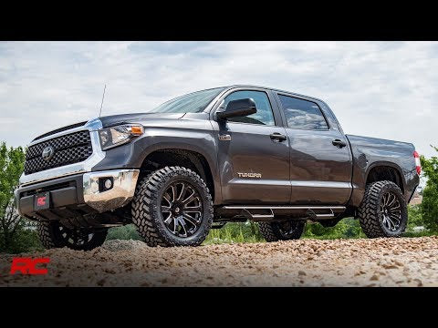 88000 1.75 Inch Leveling Kit - Toyota Tundra 2WD/4WD (2007-2021) Rough Country Canada